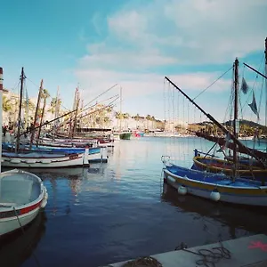 https://t-2-5-mn-pied-de-la-mer.fr-provencehotel.com
